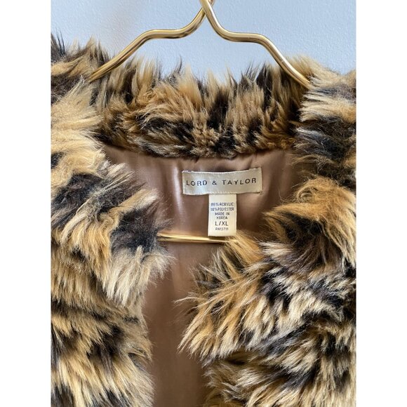 Lord & Taylor Cheetah Fur Vest Size L/XL - Picture 5 of 8